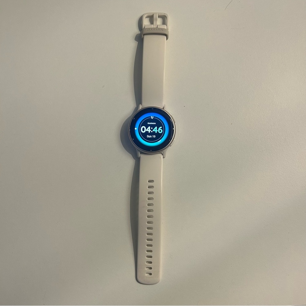 Garmin Vivoactive 5 - ivory